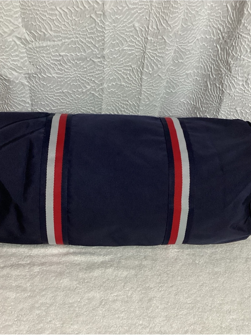 Tommy Hilfiger Navy Blue Nylon Unisex Duffle Bag NEW Travel Weekender - Picture 4 of 8